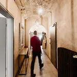 Strandberg's Ursprung: & Kitchen
