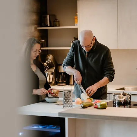 Strandberg's Ursprung: & Kitchen شقة