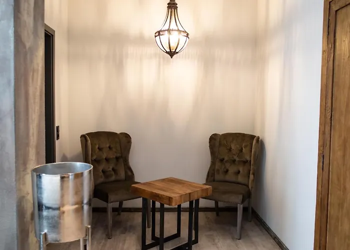 Strandberg's Ursprung: & Kitchen