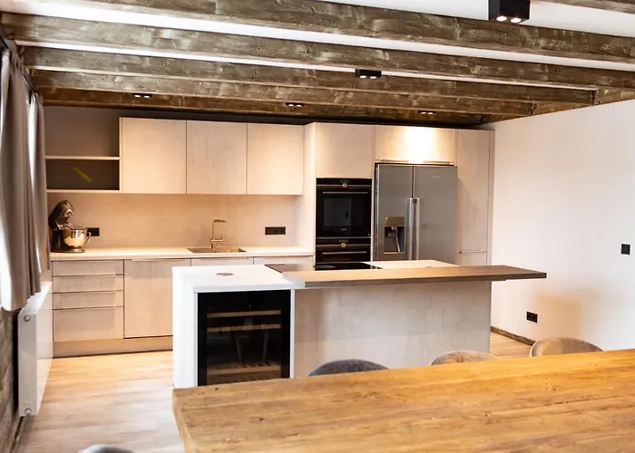 Strandberg's Ursprung: & Kitchen 公寓