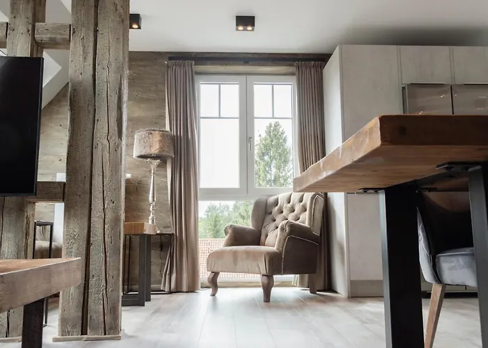 Strandberg's Ursprung: & Kitchen 公寓 *