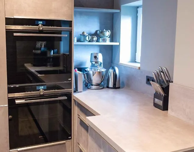 Strandberg's Ursprung: & Kitchen * 布劳恩拉格