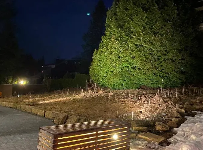 Strandberg's Ursprung: & Kitchen 公寓